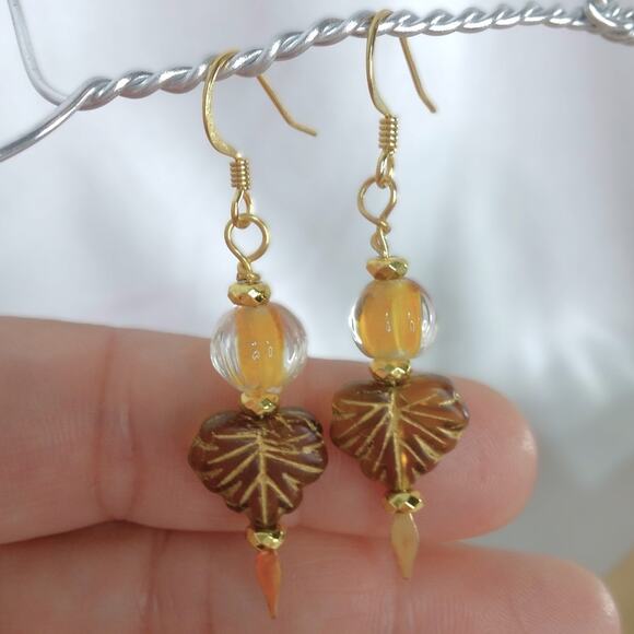 Czech Glass Earrings Artisan Made Vintage Beaded Dangle Brown Golden Accents NEW - Picture 6 of 10